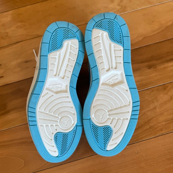 Air Jordan 1 Elevate - Picture 9 of 10